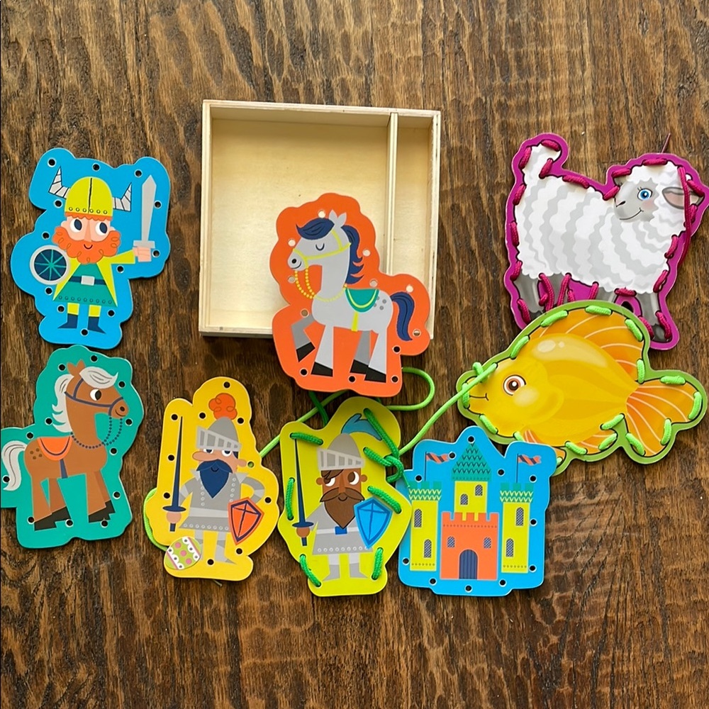 Lot of 8 Lacing Cards Medieval Animal People Strings Toddlers Learn to Stitch